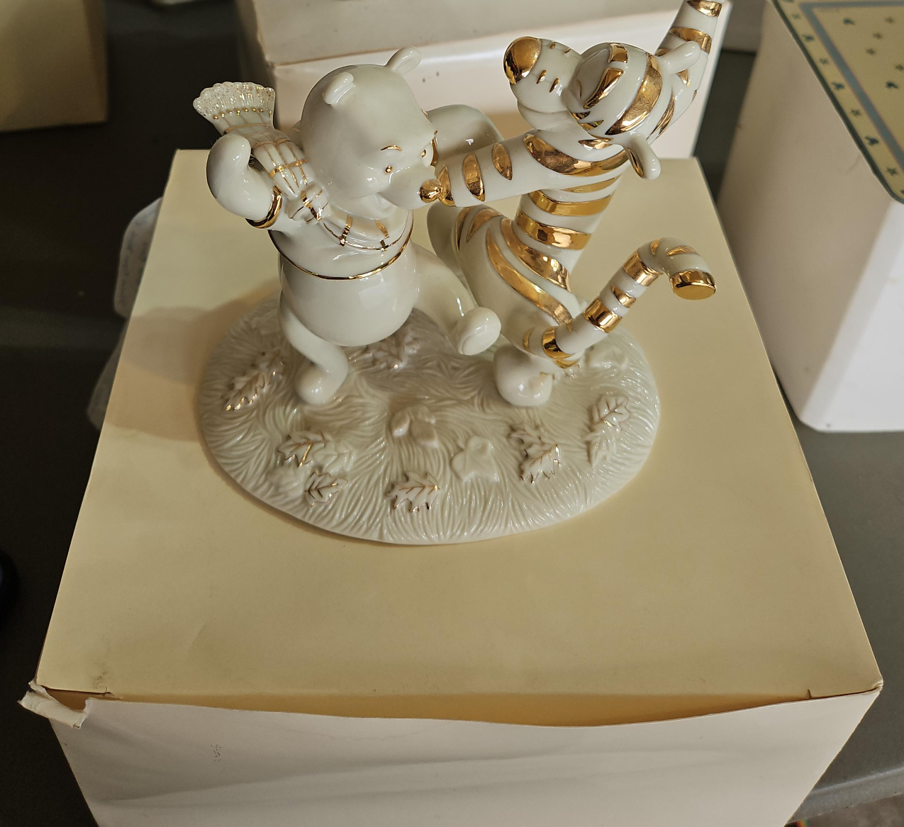 Lenox A Splendiferous Dance Winnie the Pooh & Tigger Figurine thumbnail