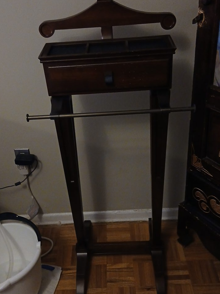 Wooden Valet Stand with Drawer image indicator(3)