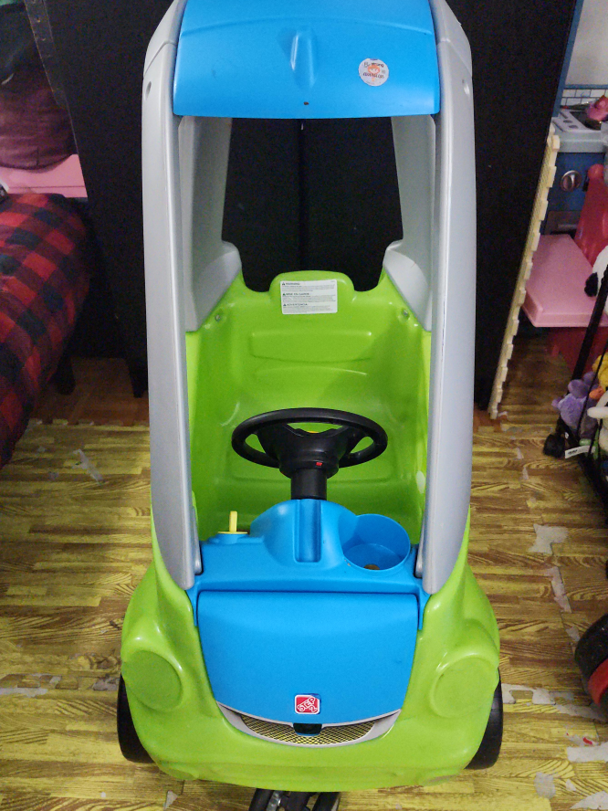 Little Tikes Cozy Coupe Car thumbnail