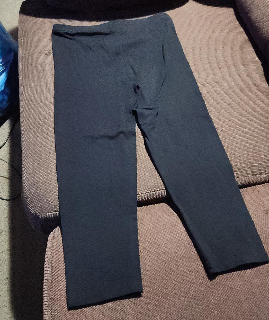 Black Capri Leggings thumbnail