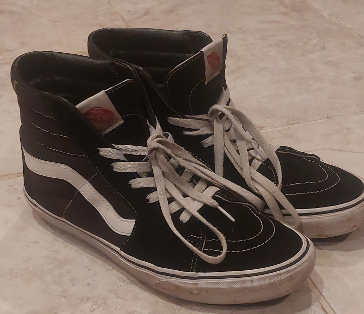 Vans Sk8-Hi Black & White High-Top Sneakers thumbnail