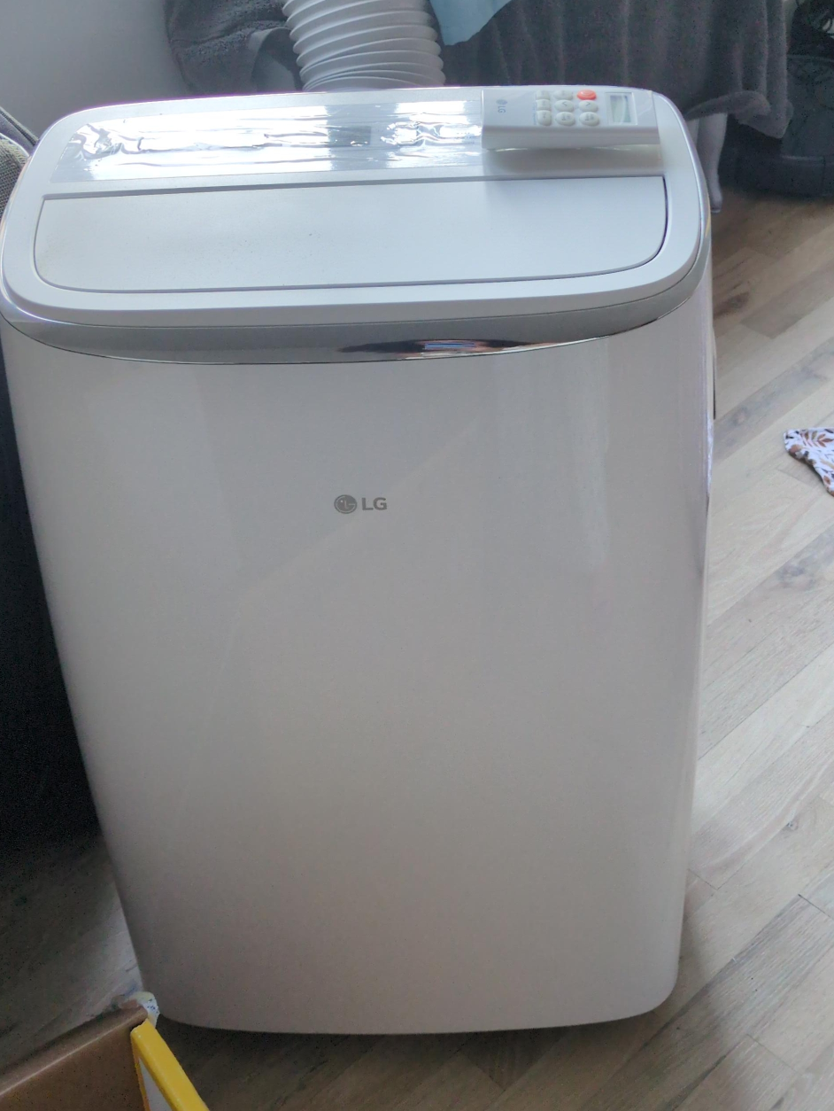 LG Portable Air Conditioner