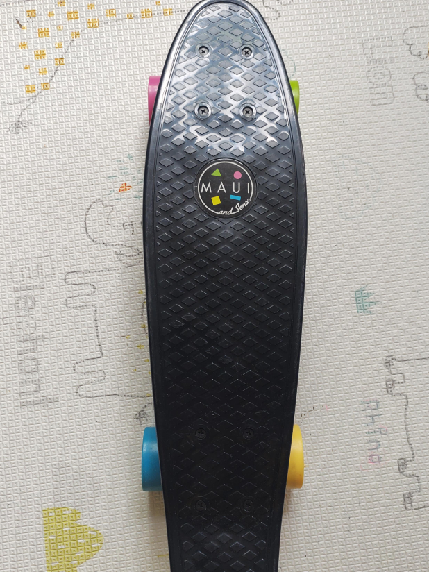 Maui and Sons Skateboard thumbnail