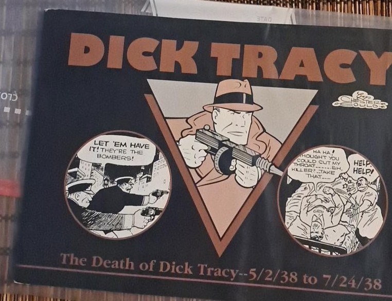 Dick Tracy Comic Book thumbnail