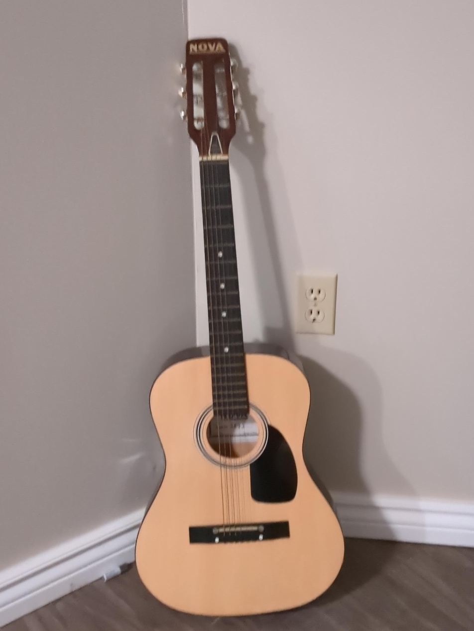 NOVA Acoustic Guitar: youth sizes!