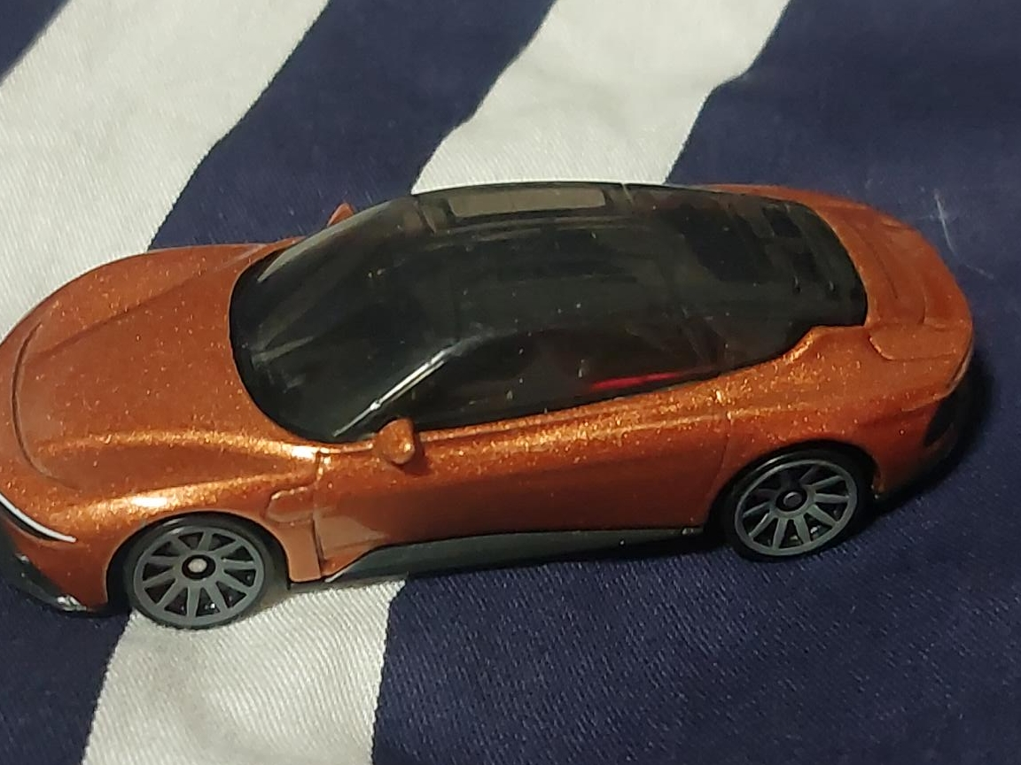 Hot Wheels Lucid Air Dream Edition thumbnail