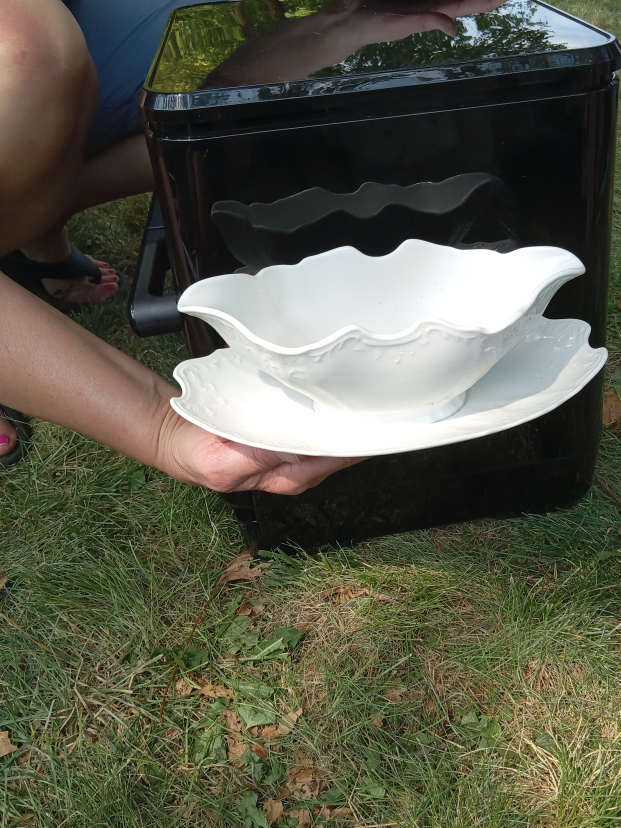 White Gravy Boat with Attached Plate thumbnail