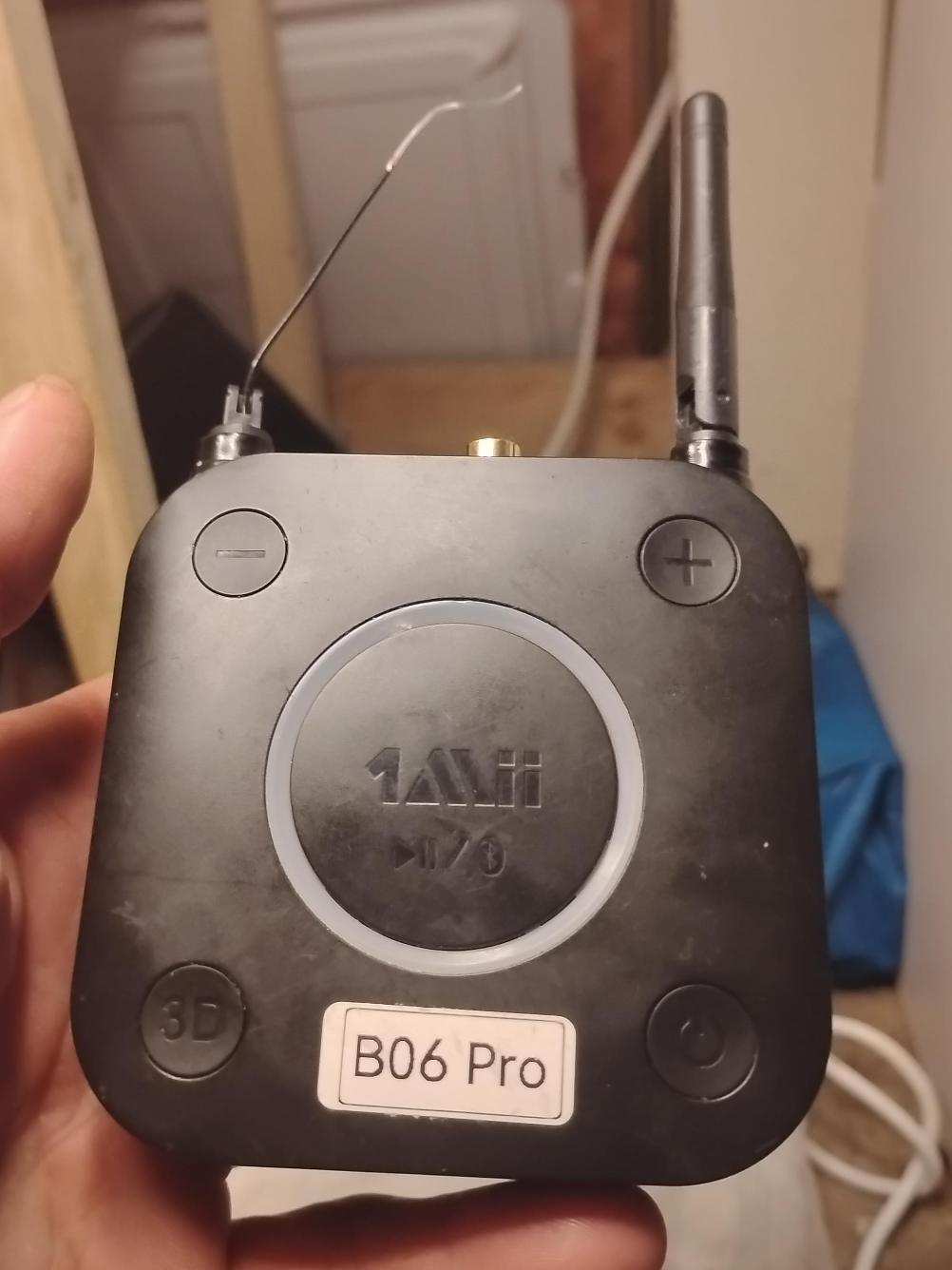 1Mii B06 Pro Bluetooth Audio Adapter thumbnail