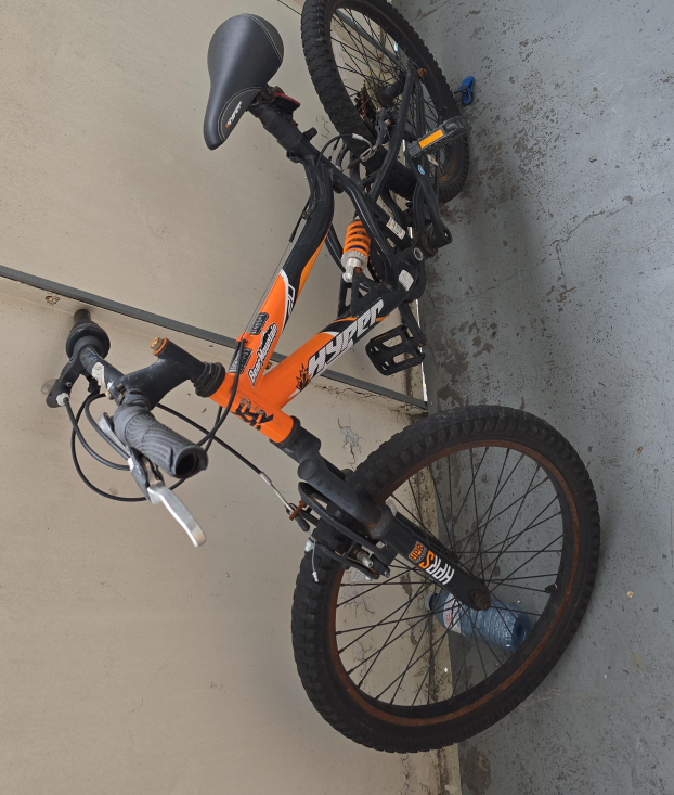 Hyper Bear Mountain Bike - Orange & Black thumbnail