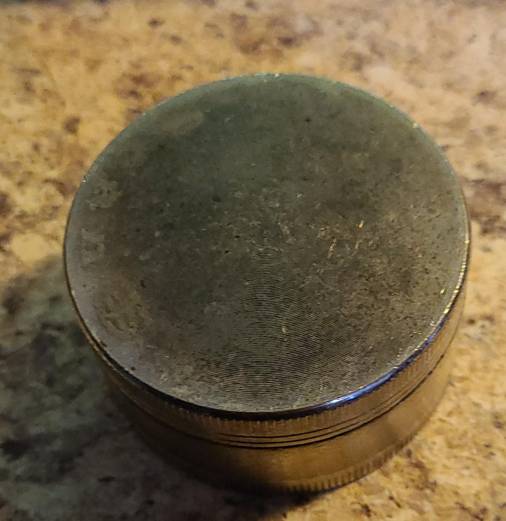 Vintage Metal Pill Box thumbnail