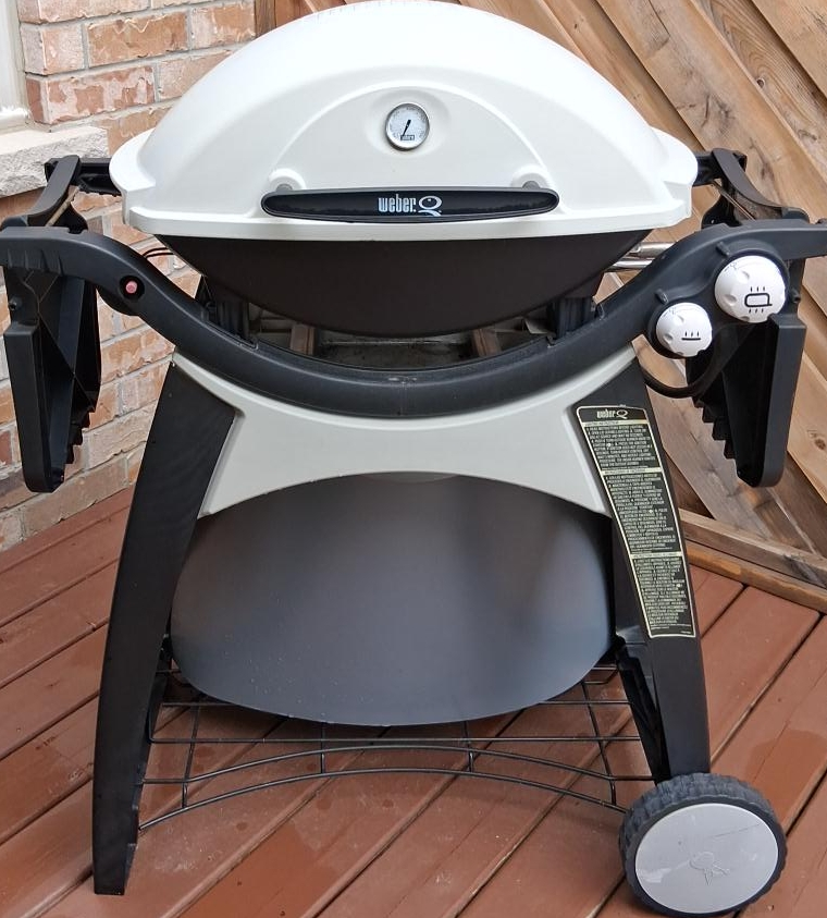 Weber Q Series Portable Gas Grill thumbnail