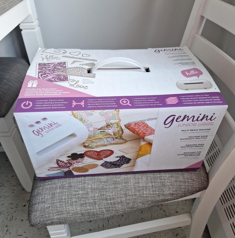 Gemini Junior Die Cutting Machine thumbnail