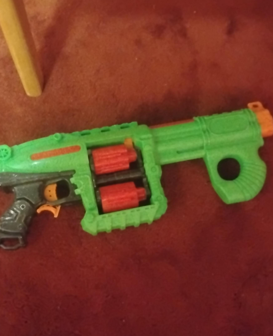 Toy Revolver - Green & Red thumbnail