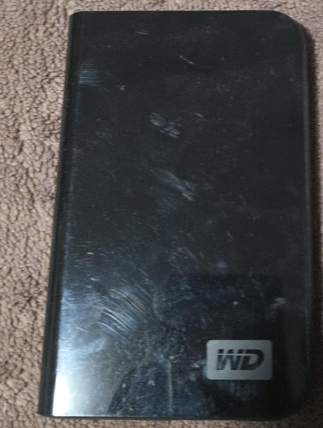 WD My Passport Essential External Hard Drive thumbnail
