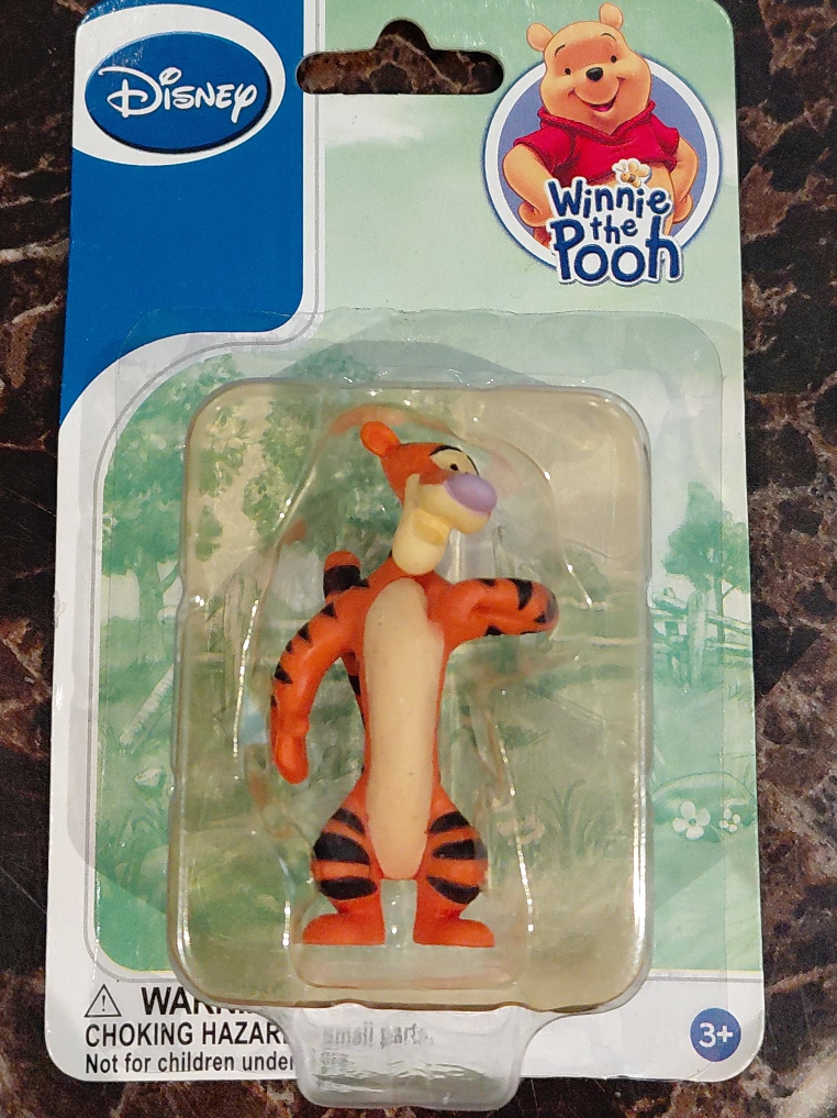 Disney Winnie the Pooh Tigger Figure - New! thumbnail