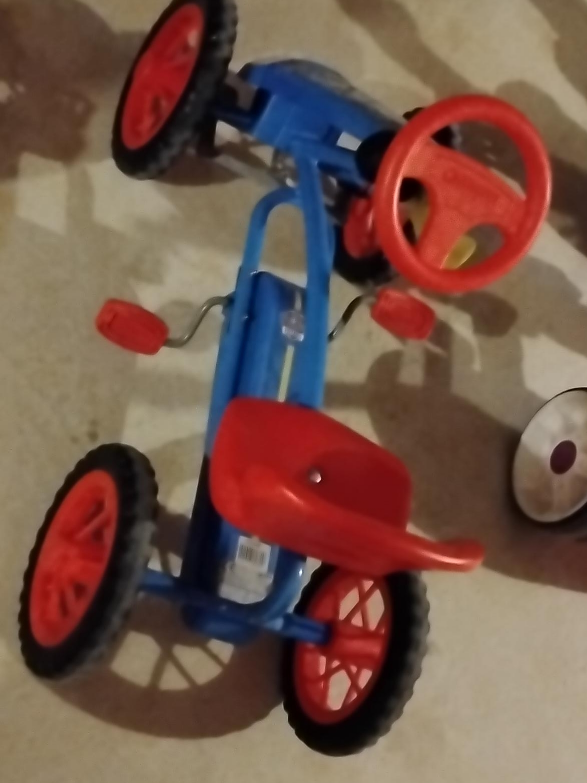 Paw Patrol Pedal Go-Kart thumbnail