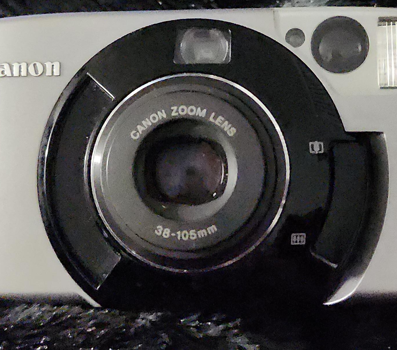 Canon Zoom Lens 38-105mm Camera