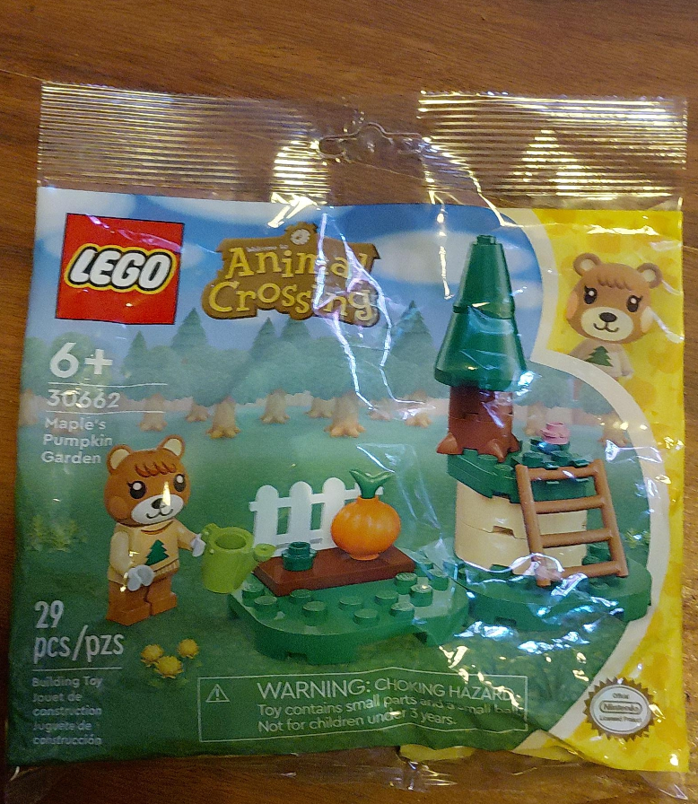 New LEGO Animal Crossing Maple's Pumpkin Garden 30662 thumbnail