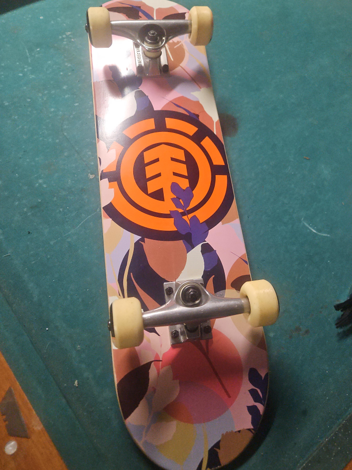 Element Skateboard thumbnail
