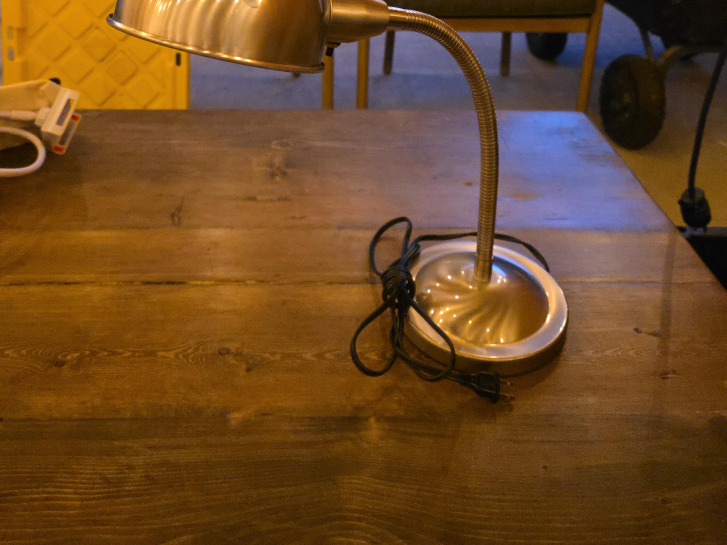 Gooseneck Desk Lamp thumbnail