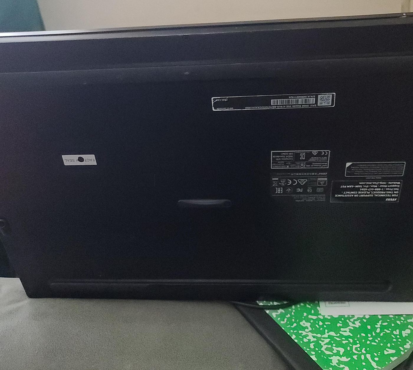 MSI Laptop - Black thumbnail