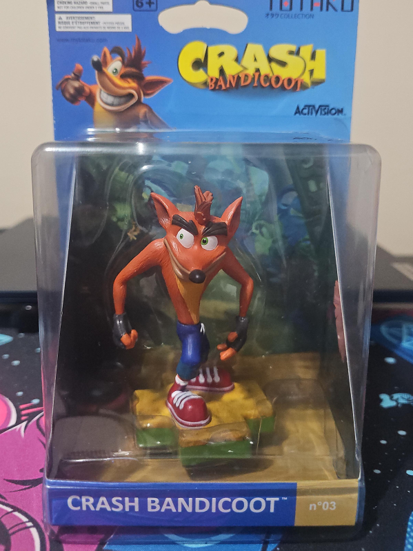 Crash Bandicoot Totaku Collection Figure No. 03 thumbnail