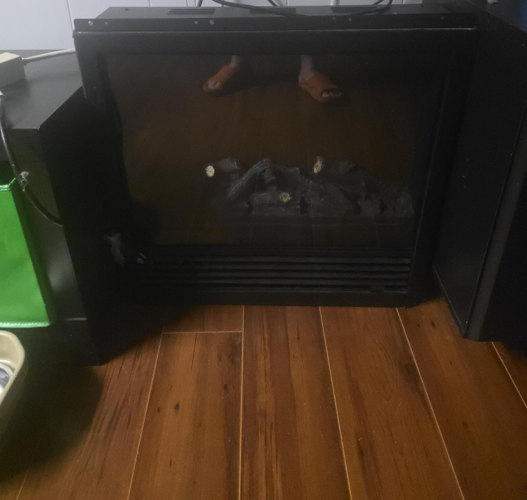 Electric Fireplace Heater - Black thumbnail