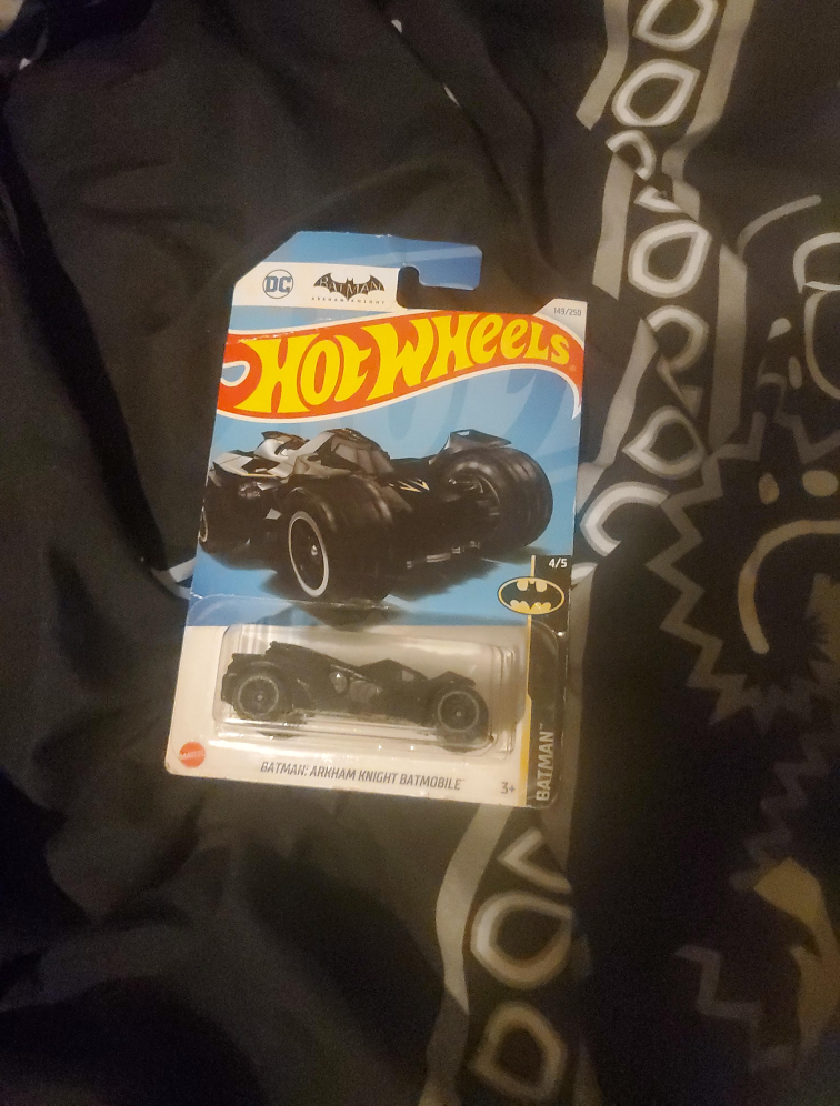 Hot Wheels Batman: Arkham Knight Batmobile thumbnail