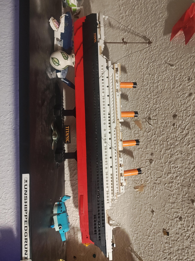LEGO Titanic Model thumbnail