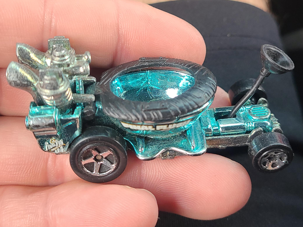 Hot Wheels Final Run 2014 Tooned Toiletry thumbnail