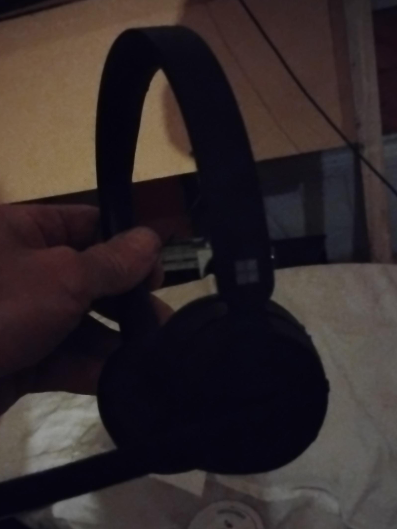 Microsoft Black Headphones thumbnail