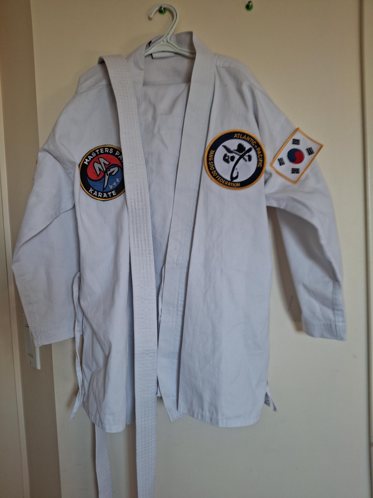 Karate Gi - Masters & Atlantic Pacific Federation thumbnail