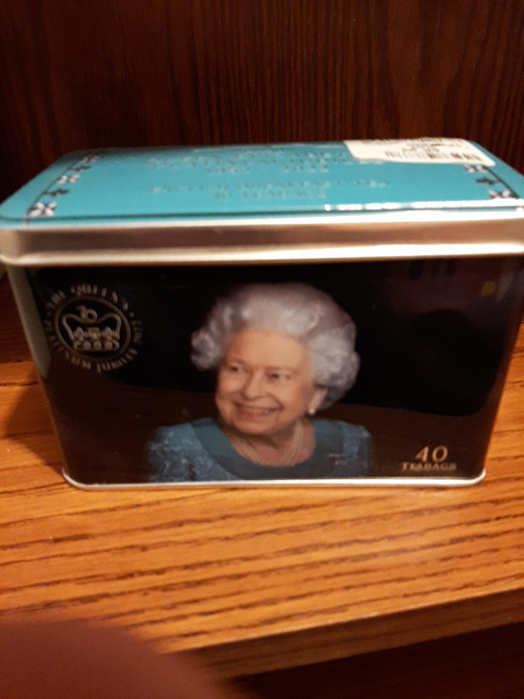 Queen Elizabeth II Commemorative Tea Tin with 40 Tea Bags