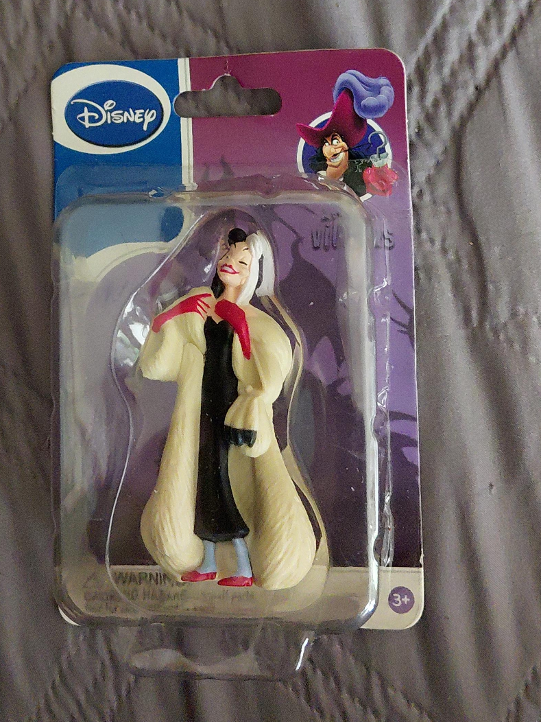 Disney Cruella De Vil Figurine - New in Package thumbnail