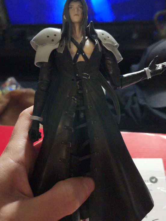 $35 sephiroth figure