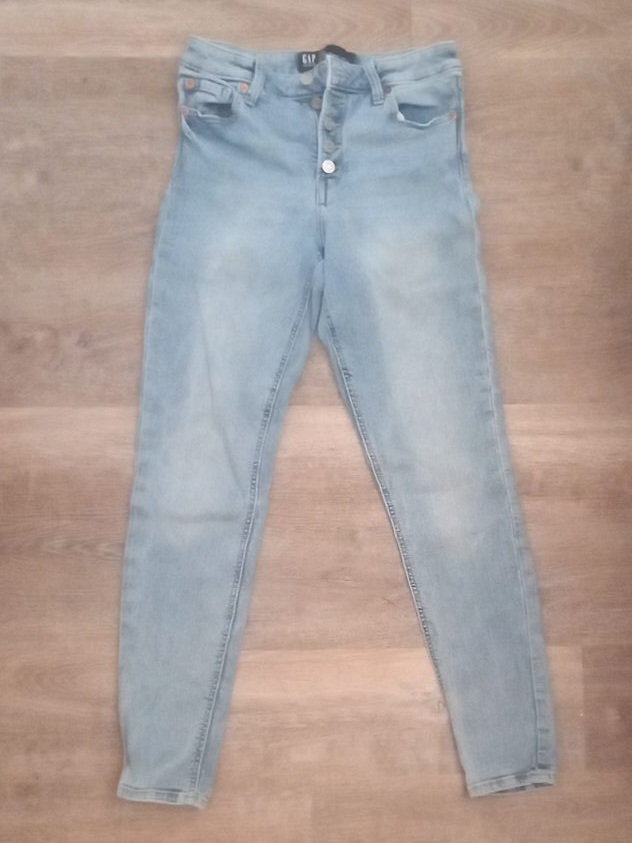 GAP High Rise Button Fly Jeans image indicator(1)