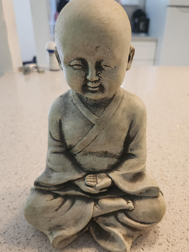 Meditating Buddha Statue thumbnail