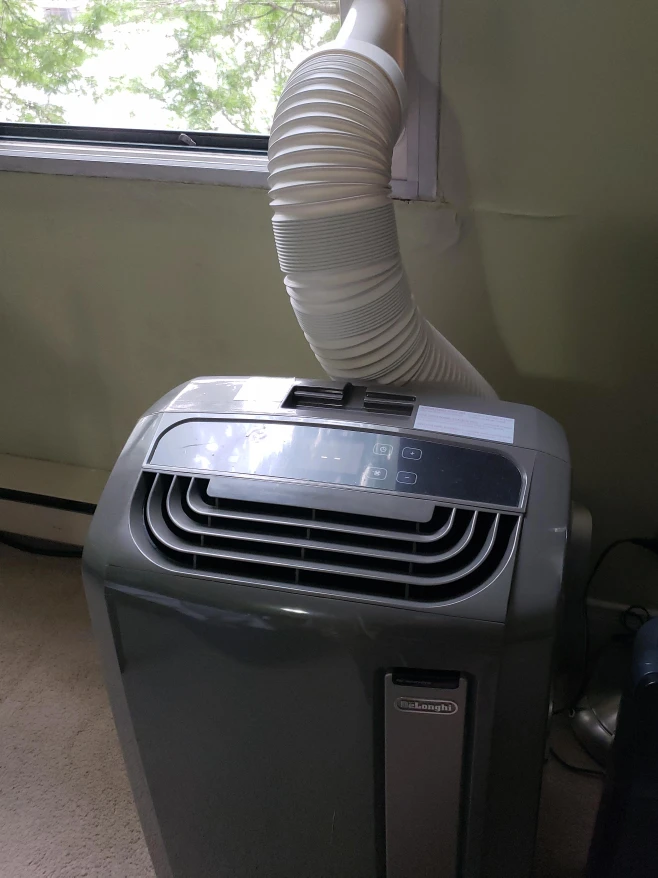 DeLonghi Portable Air Conditioner thumbnail