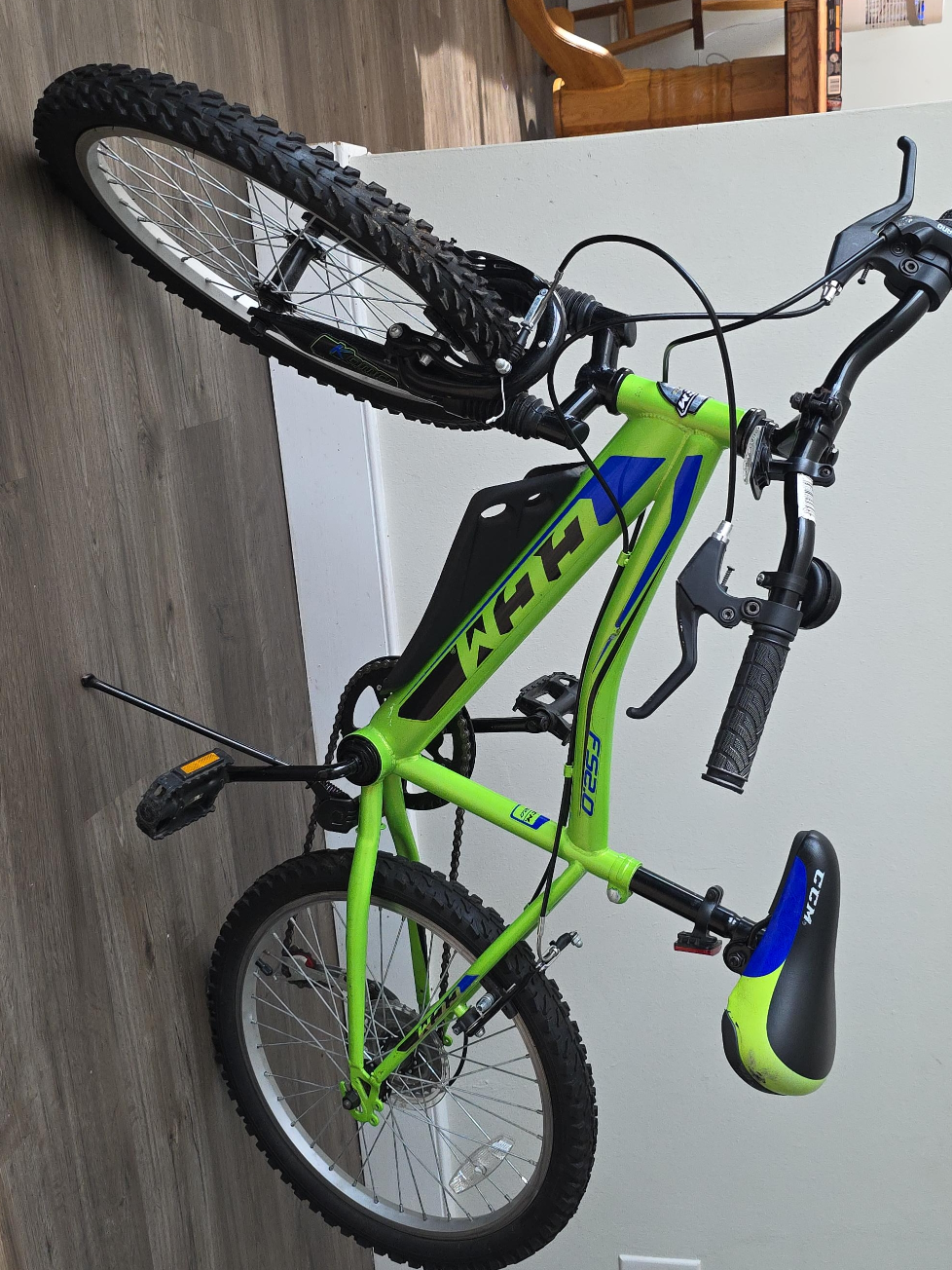 CCM FS20 Kids' Bike - Green thumbnail