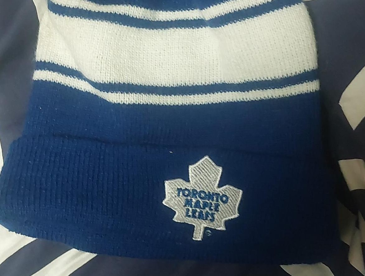 Toronto Maple Leafs Knit Toque thumbnail