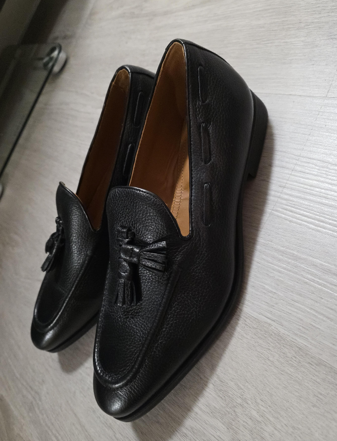 Zara Black Leather tussel