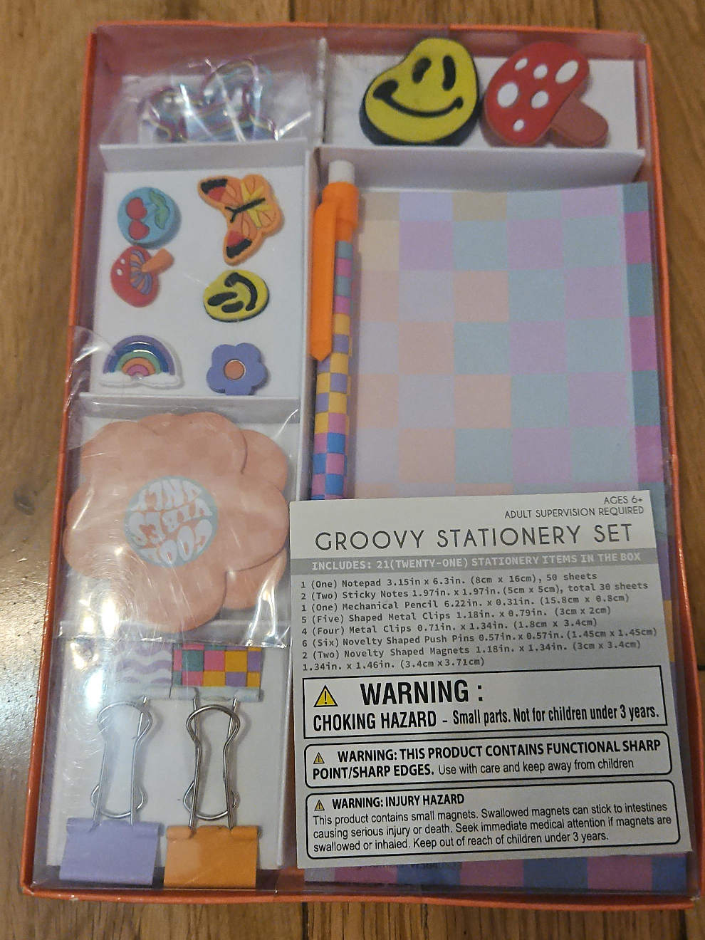 Groovy Stationery Set - 21 Pieces, Ages 6+ thumbnail