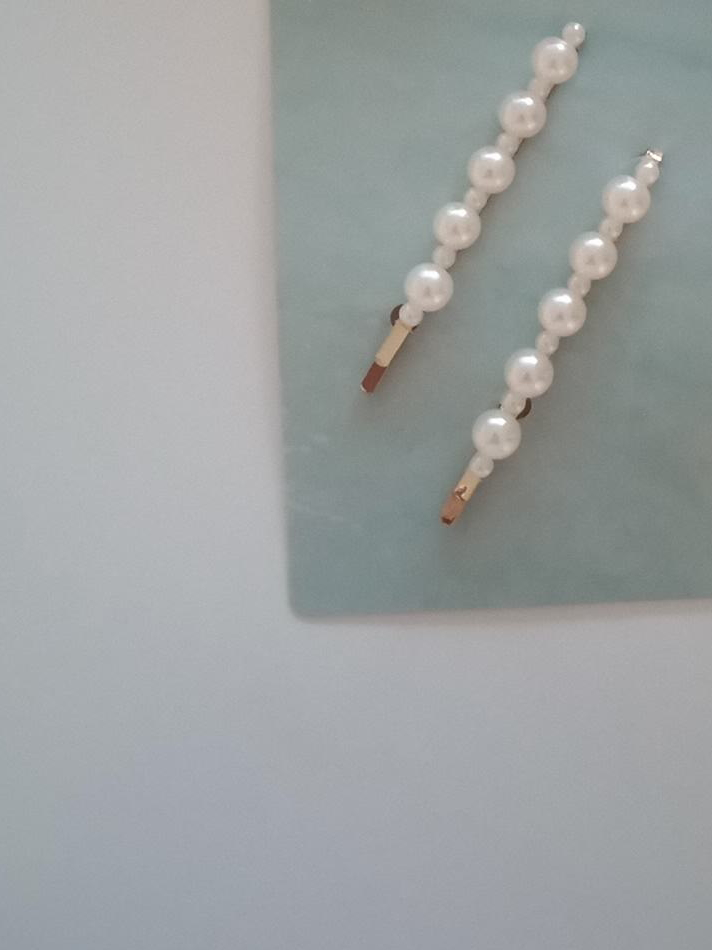 Pearl Bobby Pins - 2 pack thumbnail