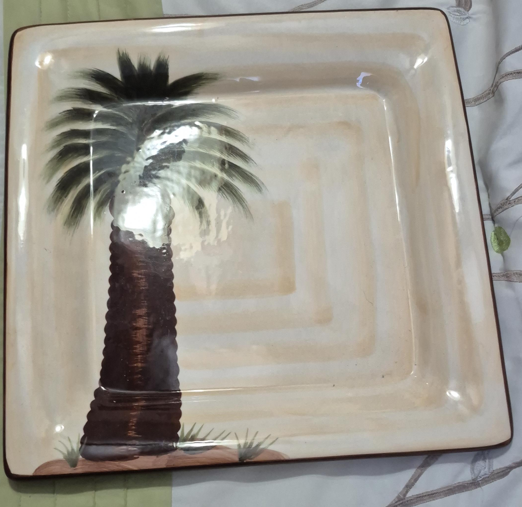 Decorative Palm Tree Serving Tray thumbnail