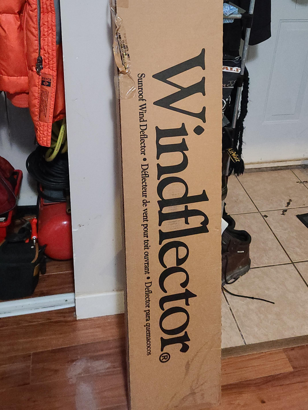 AVS Windflector Sunroof Wind Deflector - New in Box! thumbnail