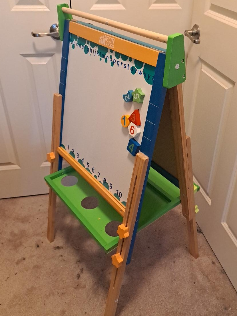 ECR4Kids Adjustable Wooden Art Easel