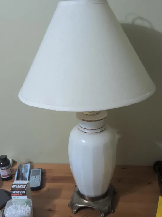 White Table Lamp with Shade