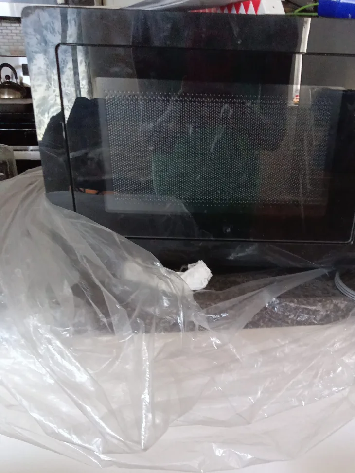 Black Microwave Oven