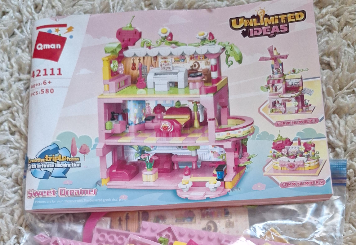 Qman 42111 Sweet Dreamer Building Set thumbnail