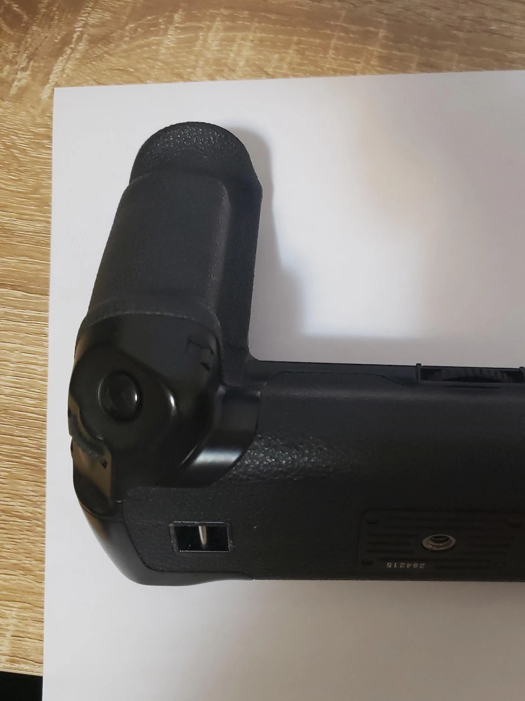 Canon Power Drive Booster PB-E2 thumbnail